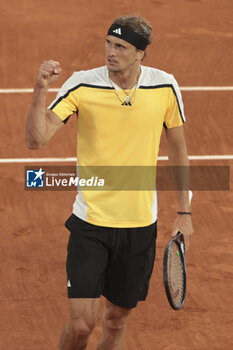 2024-05-27 - Alexander Zverev aka Sascha Zverev of Germany during his first round match against Rafael Nadal of Spain on day 2 of the 2024 French Open, Roland-Garros 2024, Grand Slam tennis tournament on May 27, 2024 at Roland-Garros stadium in Paris, France - TENNIS - ROLAND GARROS 2024 - 27/05 - INTERNATIONALS - TENNIS