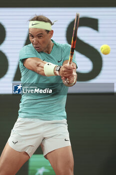 2024-05-27 - Rafael Nadal of Spain during his first round match against Alexander Zverev aka Sascha Zverev of Germany on day 2 of the 2024 French Open, Roland-Garros 2024, Grand Slam tennis tournament on May 27, 2024 at Roland-Garros stadium in Paris, France - TENNIS - ROLAND GARROS 2024 - 27/05 - INTERNATIONALS - TENNIS