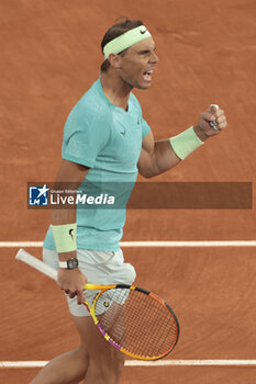 2024-05-27 - Rafael Nadal of Spain during his first round match against Alexander Zverev aka Sascha Zverev of Germany on day 2 of the 2024 French Open, Roland-Garros 2024, Grand Slam tennis tournament on May 27, 2024 at Roland-Garros stadium in Paris, France - TENNIS - ROLAND GARROS 2024 - 27/05 - INTERNATIONALS - TENNIS