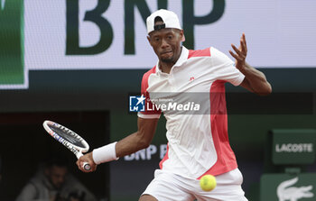 2024-05-27 - Christopher Eubanks of USA during day 2 of the 2024 French Open, Roland-Garros 2024, Grand Slam tennis tournament on May 27, 2024 at Roland-Garros stadium in Paris, France - TENNIS - ROLAND GARROS 2024 - 27/05 - INTERNATIONALS - TENNIS