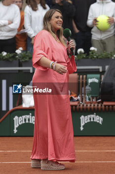 2024-05-27 - Marion Bartoli on-court interview during day 2 of the 2024 French Open, Roland-Garros 2024, Grand Slam tennis tournament on May 27, 2024 at Roland-Garros stadium in Paris, France - TENNIS - ROLAND GARROS 2024 - 27/05 - INTERNATIONALS - TENNIS