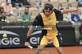 2024-05-27 - Stefanos Tsitsipas of Greece during day 2 of the 2024 French Open, Roland-Garros 2024, Grand Slam tennis tournament on May 27, 2024 at Roland-Garros stadium in Paris, France - TENNIS - ROLAND GARROS 2024 - 27/05 - INTERNATIONALS - TENNIS