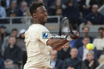 2024-05-27 - Gael Monfils of France during day 2 of the 2024 French Open, Roland-Garros 2024, Grand Slam tennis tournament on May 27, 2024 at Roland-Garros stadium in Paris, France - TENNIS - ROLAND GARROS 2024 - 27/05 - INTERNATIONALS - TENNIS