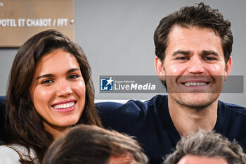 2024-05-28 - Paul WESLEY with his partner Natalie KUCKENBURG during the third day of Roland-Garros 2024, ATP and WTA Grand Slam tennis tournament on May 28, 2024 at Roland-Garros stadium in Paris, France - TENNIS - ROLAND GARROS 2024 - 28/05 - INTERNATIONALS - TENNIS