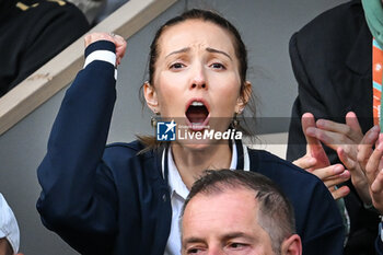 2024-05-28 - Jelena DJOKOVIC wife of Novak DJOKOVIC of Serbia celebrates during the third day of Roland-Garros 2024, ATP and WTA Grand Slam tennis tournament on May 28, 2024 at Roland-Garros stadium in Paris, France - TENNIS - ROLAND GARROS 2024 - 28/05 - INTERNATIONALS - TENNIS