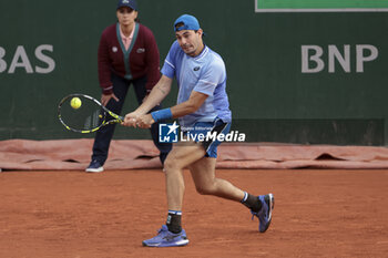 2024-05-28 - Giulio Zeppieri of Italy during day 3 of 2024 French Open, Roland-Garros 2024, Grand Slam tennis tournament on May 28, 2024 at Roland-Garros stadium in Paris, France - TENNIS - ROLAND GARROS 2024 - 28/05 - INTERNATIONALS - TENNIS