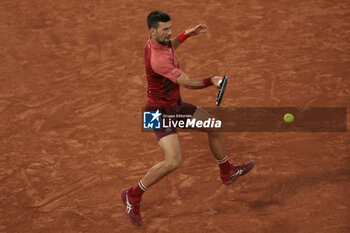 2024-05-28 - Novak Djokovic of Serbia during day 3 of 2024 French Open, Roland-Garros 2024, Grand Slam tennis tournament on May 28, 2024 at Roland-Garros stadium in Paris, France - TENNIS - ROLAND GARROS 2024 - 28/05 - INTERNATIONALS - TENNIS