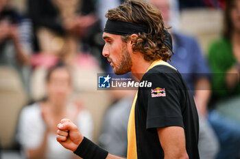 2024-05-29 - Stefanos TSITSIPAS of Greece celebrates his point during the fourth day of Roland-Garros 2024, ATP and WTA Grand Slam tennis tournament on May 29, 2024 at Roland-Garros stadium in Paris, France - TENNIS - ROLAND GARROS 2024 - 29/05 - INTERNATIONALS - TENNIS