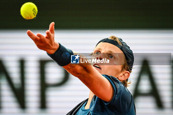 2024-05-29 - Jesper DE JONG of Netherlands during the fourth day of Roland-Garros 2024, ATP and WTA Grand Slam tennis tournament on May 29, 2024 at Roland-Garros stadium in Paris, France - TENNIS - ROLAND GARROS 2024 - 29/05 - INTERNATIONALS - TENNIS