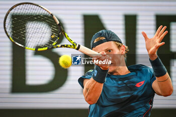 2024-05-29 - Jesper DE JONG of Netherlands during the fourth day of Roland-Garros 2024, ATP and WTA Grand Slam tennis tournament on May 29, 2024 at Roland-Garros stadium in Paris, France - TENNIS - ROLAND GARROS 2024 - 29/05 - INTERNATIONALS - TENNIS