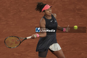 2024-05-29 - Naomi Osaka of Japan during day 4 of the 2024 French Open, Roland-Garros 2024, Grand Slam tennis tournament on May 29, 2024 at Roland-Garros stadium in Paris, France - TENNIS - ROLAND GARROS 2024 - 29/05 - INTERNATIONALS - TENNIS