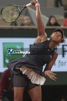 2024-05-29 - Naomi Osaka of Japan during day 4 of the 2024 French Open, Roland-Garros 2024, Grand Slam tennis tournament on May 29, 2024 at Roland-Garros stadium in Paris, France - TENNIS - ROLAND GARROS 2024 - 29/05 - INTERNATIONALS - TENNIS