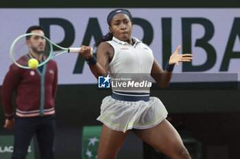 2024-05-29 - Cori Coco Gauff of USA during day 4 of the 2024 French Open, Roland-Garros 2024, Grand Slam tennis tournament on May 29, 2024 at Roland-Garros stadium in Paris, France - TENNIS - ROLAND GARROS 2024 - 29/05 - INTERNATIONALS - TENNIS