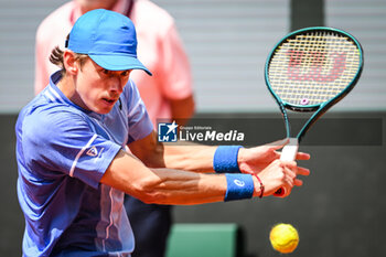 2024-06-03 - Alex DE MINAUR of Australia during the ninth day of Roland-Garros 2024, ATP and WTA Grand Slam tennis tournament on June 03, 2024 at Roland-Garros stadium in Paris, France - TENNIS - ROLAND GARROS 2024 - 03/06 - INTERNATIONALS - TENNIS