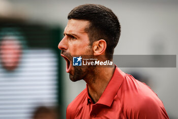 2024-06-03 - Novak DJOKOVIC of Serbia celebrates his victory during the ninth day of Roland-Garros 2024, ATP and WTA Grand Slam tennis tournament on June 03, 2024 at Roland-Garros stadium in Paris, France - TENNIS - ROLAND GARROS 2024 - 03/06 - INTERNATIONALS - TENNIS