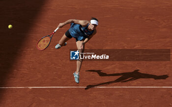 2024-06-03 - Varvara Gracheva of France during day 9 of the 2024 French Open, Roland-Garros 2024, Grand Slam tennis tournament on June 3, 2024 at Roland-Garros stadium in Paris, France - TENNIS - ROLAND GARROS 2024 - 03/06 - INTERNATIONALS - TENNIS