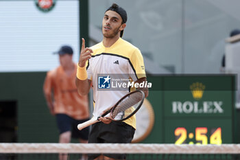 2024-06-03 - Francisco Cerundolo of Argentina during day 9 of the 2024 French Open, Roland-Garros 2024, Grand Slam tennis tournament on June 3, 2024 at Roland-Garros stadium in Paris, France - TENNIS - ROLAND GARROS 2024 - 03/06 - INTERNATIONALS - TENNIS