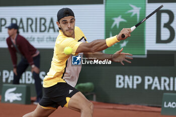 2024-06-03 - Francisco Cerundolo of Argentina during day 9 of the 2024 French Open, Roland-Garros 2024, Grand Slam tennis tournament on June 3, 2024 at Roland-Garros stadium in Paris, France - TENNIS - ROLAND GARROS 2024 - 03/06 - INTERNATIONALS - TENNIS