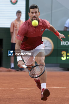 2024-06-03 - Novak Djokovic of Serbia during day 9 of the 2024 French Open, Roland-Garros 2024, Grand Slam tennis tournament on June 3, 2024 at Roland-Garros stadium in Paris, France - TENNIS - ROLAND GARROS 2024 - 03/06 - INTERNATIONALS - TENNIS