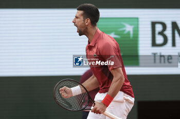 2024-06-03 - Novak Djokovic of Serbia during day 9 of the 2024 French Open, Roland-Garros 2024, Grand Slam tennis tournament on June 3, 2024 at Roland-Garros stadium in Paris, France - TENNIS - ROLAND GARROS 2024 - 03/06 - INTERNATIONALS - TENNIS