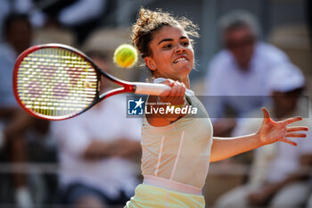 2024-06-06 - Jasmine PAOLINI of Italy during the twelfth day of Roland-Garros 2024, ATP and WTA Grand Slam tennis tournament on June 06, 2024 at Roland-Garros stadium in Paris, France - TENNIS - ROLAND GARROS 2024 - 06/06 - INTERNATIONALS - TENNIS