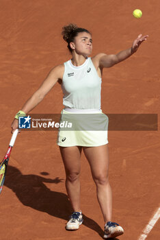 2024-06-06 - Jasmine Paolini of Italy during her semi-final against Mirra Andreeva of Russia on day 12 of the 2024 French Open, Roland-Garros 2024, Grand Slam tennis tournament on June 6, 2024 at Roland-Garros stadium in Paris, France - TENNIS - ROLAND GARROS 2024 - 06/06 - INTERNATIONALS - TENNIS