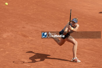 2024-06-06 - Mirra Andreeva of Russia during her semifinal against Jasmine Paolini of Italy on day 12 of the 2024 French Open, Roland-Garros 2024, Grand Slam tennis tournament on June 6, 2024 at Roland-Garros stadium in Paris, France - TENNIS - ROLAND GARROS 2024 - 06/06 - INTERNATIONALS - TENNIS