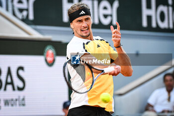 2024-06-07 - Alexander ZVEREV of Germany during the thirteenth day of Roland-Garros 2024, ATP and WTA Grand Slam tennis tournament on June 07, 2024 at Roland-Garros stadium in Paris, France - TENNIS - ROLAND GARROS 2024 - 07/06 - INTERNATIONALS - TENNIS