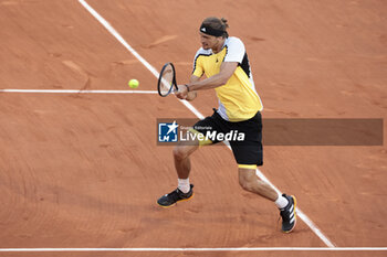 2024-06-07 - Alexander Zverev of Germany during the semifinal against Casper Ruud of Norway on day 12 of the 2024 French Open, Roland-Garros 2024, Grand Slam tennis tournament on June 7, 2024 at Roland-Garros stadium in Paris, France - TENNIS - ROLAND GARROS 2024 - 07/06 - INTERNATIONALS - TENNIS