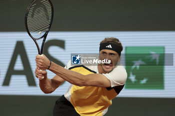 2024-06-07 - Alexander Zverev of Germany during the semifinal against Casper Ruud of Norway on day 12 of the 2024 French Open, Roland-Garros 2024, Grand Slam tennis tournament on June 7, 2024 at Roland-Garros stadium in Paris, France - TENNIS - ROLAND GARROS 2024 - 07/06 - INTERNATIONALS - TENNIS