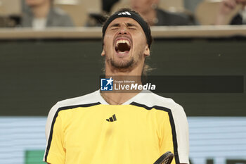 2024-06-07 - Alexander Zverev of Germany during the semifinal against Casper Ruud of Norway on day 12 of the 2024 French Open, Roland-Garros 2024, Grand Slam tennis tournament on June 7, 2024 at Roland-Garros stadium in Paris, France - TENNIS - ROLAND GARROS 2024 - 07/06 - INTERNATIONALS - TENNIS