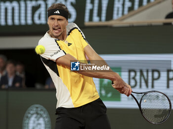 2024-06-07 - Alexander Zverev of Germany during the semifinal against Casper Ruud of Norway on day 12 of the 2024 French Open, Roland-Garros 2024, Grand Slam tennis tournament on June 7, 2024 at Roland-Garros stadium in Paris, France - TENNIS - ROLAND GARROS 2024 - 07/06 - INTERNATIONALS - TENNIS