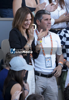 2024-06-09 - Virginia Garfia Escandon and Carlos Alcaraz Gonzalez, parents of Carlos Alcaraz of Spain celebrate after the victory in the men's final against Alexander Zverev of Germany on day 15 of the 2024 French Open, Roland-Garros 2024, Grand Slam tennis tournament on June 9, 2024 at Roland-Garros stadium in Paris, France - TENNIS - ROLAND GARROS 2024 - 09/06 - INTERNATIONALS - TENNIS