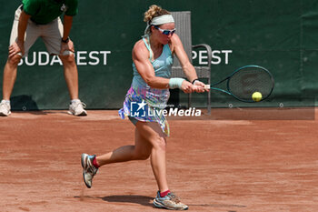 2024-07-17 - Carole Monnet (FRA) during the single match vs. Suzan Lamens (NED) at the WTA250 Hungarian Gran Prix Tennis on 17th July 2024 at Romai Teniszakademia, Budapest, Hungary - WTATOUR DAY 5 ROUND OF 16 - INTERNATIONALS - TENNIS