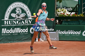 2024-07-17 - Carole Monnet (FRA) during the single match vs. Suzan Lamens (NED) at the WTA250 Hungarian Gran Prix Tennis on 17th July 2024 at Romai Teniszakademia, Budapest, Hungary - WTATOUR DAY 5 ROUND OF 16 - INTERNATIONALS - TENNIS