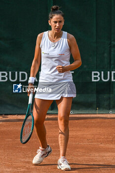 2024-07-17 - Sara Sorribes Tormo (SPA) during the single match vs. Anna Karolina Schmiedlova (SVK) at the WTA250 Hungarian Gran Prix Tennis on 17th July 2024 at Romai Teniszakademia, Budapest, Hungary - WTATOUR DAY 5 ROUND OF 16 - INTERNATIONALS - TENNIS