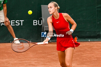 2024-07-17 - Anna Karolina Schmiedlova (SVK) during the single match vs. Sara Sorribes Tormo (SPA) at the WTA250 Hungarian Gran Prix Tennis on 17th July 2024 at Romai Teniszakademia, Budapest, Hungary - WTATOUR DAY 5 ROUND OF 16 - INTERNATIONALS - TENNIS