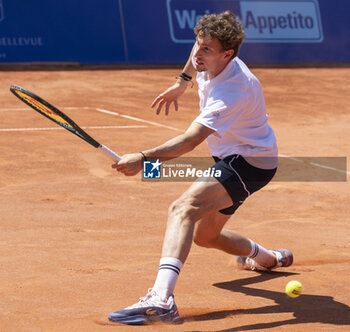 2024-07-18 - Gstaad Switzerland, 07 18 2024: Ugo Humbert (FRA) in action during EFG Swiss Open. - EFG SWISS OPEN GSTAAD - INTERNATIONALS - TENNIS