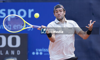 2024-07-18 - Gstaad Switzerland, 07 18 2024: Matteo Berrettini (ITA) in action during EFG Swiss Open. - EFG SWISS OPEN GSTAAD - INTERNATIONALS - TENNIS