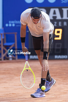 2024-07-18 - Gstaad Switzerland, 07 18 2024: Matteo Berrettini (ITA) in action during EFG Swiss Open. - EFG SWISS OPEN GSTAAD - INTERNATIONALS - TENNIS