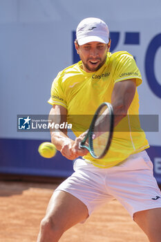 2024-07-18 - Gstaad Switzerland, 07 18 2024: Daniel Galan (COL) in action during EFG Swiss Open. - EFG SWISS OPEN GSTAAD - INTERNATIONALS - TENNIS