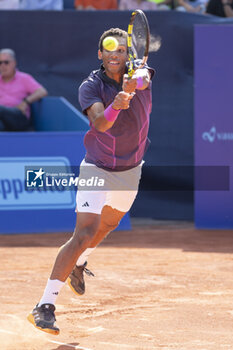 2024-07-18 - Gstaad Switzerland, 07 18 2024: Felix Auger-Aliassime (CAN) in action during EFG Swiss Open. - EFG SWISS OPEN GSTAAD - INTERNATIONALS - TENNIS