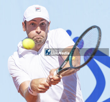 2024-07-19 - Gstaad Switzerland, 07 19 2024: Quentin Halys (FRA) in action during EFG Swiss Open. - EFG SWISS OPEN GSTAAD - INTERNATIONALS - TENNIS