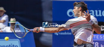 2024-07-19 - Gstaad Switzerland, 07 19 2024: Tomas Martin Etcheverry (ARG) in action during EFG Swiss Open. - EFG SWISS OPEN GSTAAD - INTERNATIONALS - TENNIS