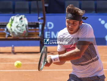 2024-07-19 - Gstaad Switzerland, 07 19 2024: Tomas Martin Etcheverry (ARG) in action during EFG Swiss Open. - EFG SWISS OPEN GSTAAD - INTERNATIONALS - TENNIS