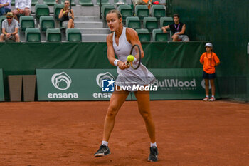 2024-07-20 - Anna Karolina Schmiedlova (SVK) during the quarter finals match vs. Aliaksandra Sasnovich at the WTA250 Hungarian Gran Prix Tennis on 19th July 2024 at Romai Teniszakademia, Budapest, Hungary - WTA HUNGARIAN GRAND PRIX - SEMIFINAL - INTERNATIONALS - TENNIS