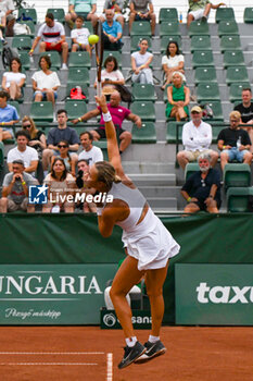 2024-07-20 - Anna Karolina Schmiedlova (SVK) during the quarter finals match vs. Aliaksandra Sasnovich at the WTA250 Hungarian Gran Prix Tennis on 19th July 2024 at Romai Teniszakademia, Budapest, Hungary - WTA HUNGARIAN GRAND PRIX - SEMIFINAL - INTERNATIONALS - TENNIS