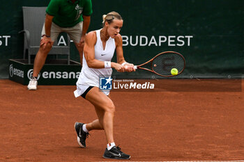 2024-07-20 - Anna Karolina Schmiedlova (SVK) during the quarter finals match vs. Aliaksandra Sasnovich at the WTA250 Hungarian Gran Prix Tennis on 19th July 2024 at Romai Teniszakademia, Budapest, Hungary - WTA HUNGARIAN GRAND PRIX - SEMIFINAL - INTERNATIONALS - TENNIS