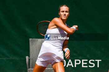 2024-07-19 - Elina Avanesyan during the quarter finals match vs. Anna Karolina Schmiedlova (SVK) at the WTA250 Hungarian Gran Prix Tennis on 19th July 2024 at Romai Teniszakademia, Budapest, Hungary - WTA HUNGARIAN GRAND PRIX - QUARTER FINALS  - INTERNATIONALS - TENNIS