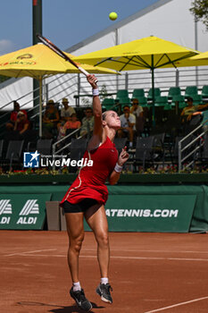 2024-07-19 - Anna Karolina Schmiedlova (SVK) during the quarter finals match vs. Elina Avanesyan at the WTA250 Hungarian Gran Prix Tennis on 19th July 2024 at Romai Teniszakademia, Budapest, Hungary - WTA HUNGARIAN GRAND PRIX - QUARTER FINALS  - INTERNATIONALS - TENNIS